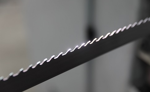 白银双金属带锯条产生切削噪音的原因具体有哪些？